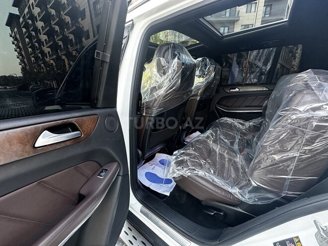 Mercedes GL 500 4MATIC 2014, 158,000 km - 4.7 l - Bakı