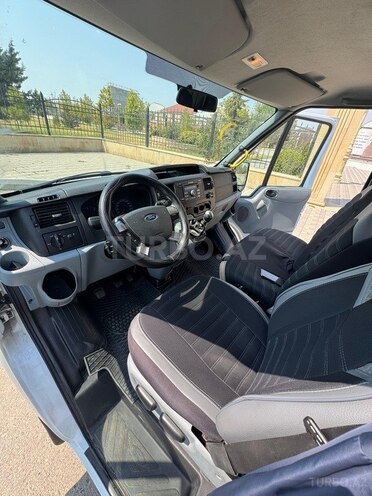 Ford Transit 2011, 22,000 km - 2.4 л - Yevlax