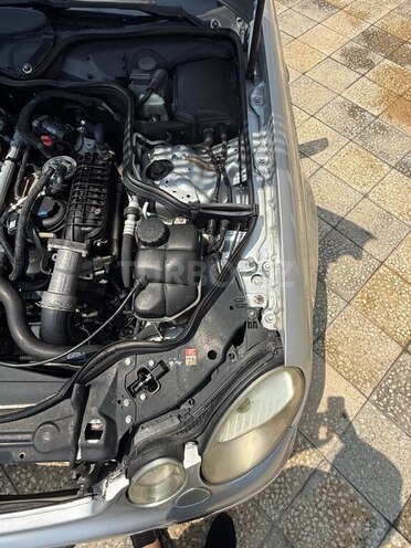 Mercedes E 220 d 2002, 352,888 km - 2.2 l - Bakı