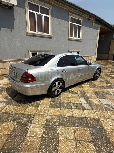 Mercedes E 220 d 2002, 352,888 km - 2.2 l - Bakı