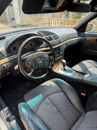 Mercedes E 220 d 2002, 352,888 km - 2.2 l - Bakı