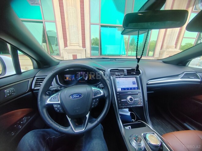 Ford Fusion (North America) 2019, 80,578 km - 2.0 л - Bakı