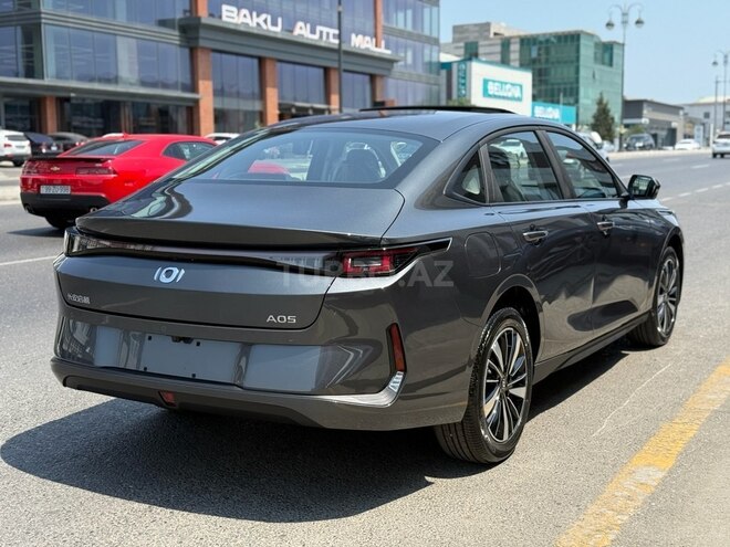 Changan Qiyuan A05 2025, 0 km - 1.5 л - Bakı