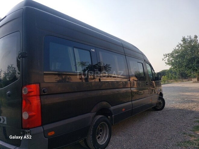 Volkswagen Crafter 2009, 380,000 km - 2.5 л - Naxçıvan