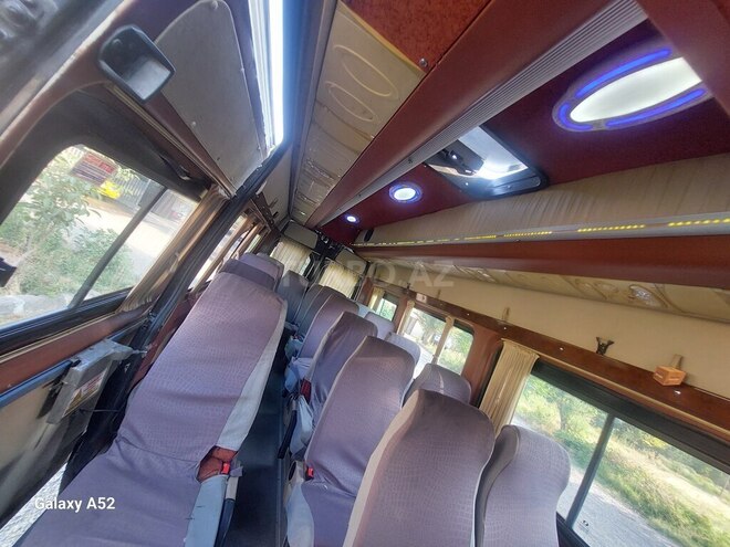 Volkswagen Crafter 2009, 380,000 km - 2.5 л - Naxçıvan