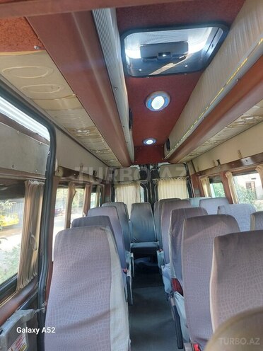 Volkswagen Crafter 2009, 380,000 km - 2.5 л - Naxçıvan