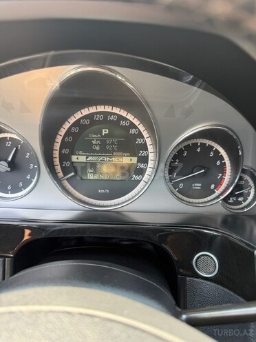 Mercedes E 350 2009, 470,000 km - 3.5 л - Bakı