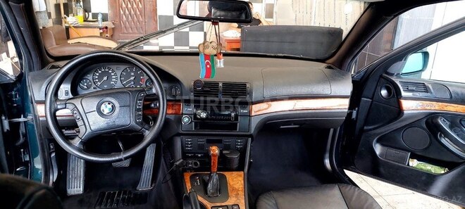 BMW 520 1998, 318,000 km - 2.0 l - Bakı