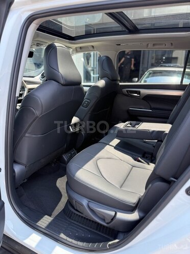 Toyota Highlander 2025, 0 km - 2.5 l - Bakı
