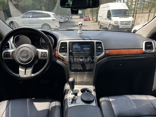 Jeep Grand Cherokee 2012, 131,000 km - 3.6 l - Bakı