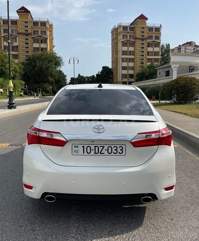 Toyota Corolla 2014, 230,500 km - 1.6 l - Bakı