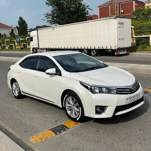 Toyota Corolla 2014, 230,500 km - 1.6 l - Bakı