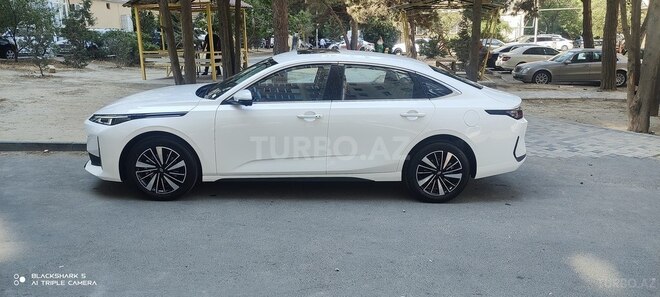 Changan Qiyuan A05 2025, 0 km - 1.5 л - Bakı