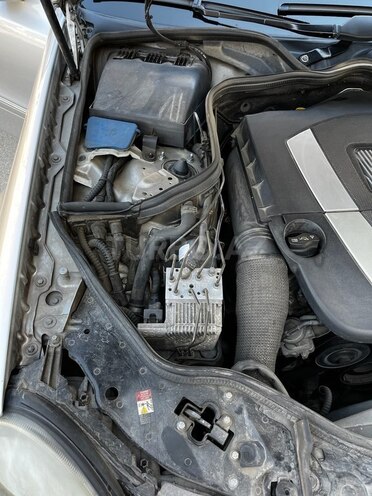 Mercedes E 350 2005, 300,100 km - 3.5 l - Bakı