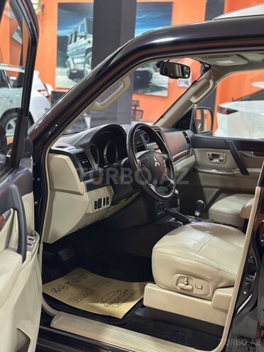 Mitsubishi Pajero 2008, 141,000 km - 3.0 l - Sumqayıt