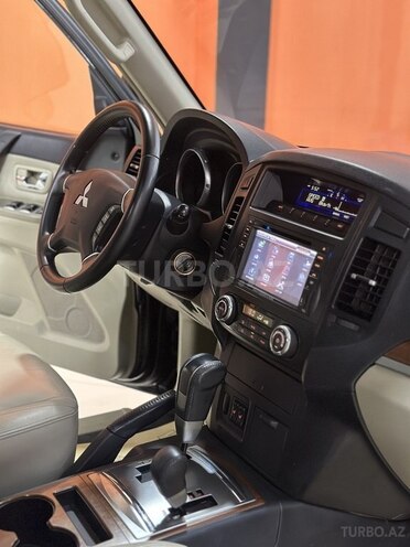 Mitsubishi Pajero 2008, 141,000 km - 3.0 l - Sumqayıt