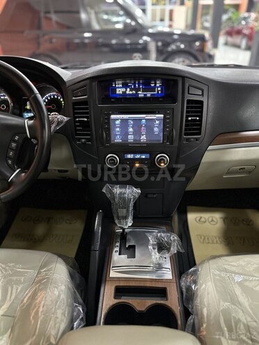 Mitsubishi Pajero 2008, 141,000 km - 3.0 l - Sumqayıt