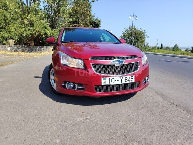 Chevrolet Cruze 2011, 222,000 km - 1.4 л - Şəki