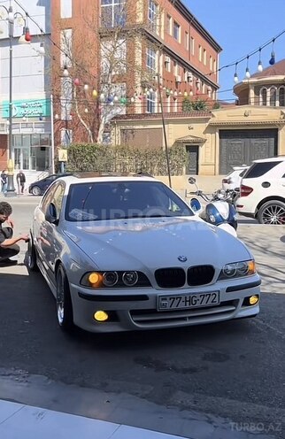 BMW 530 2001, 200,000 km - 3.0 l - Bakı