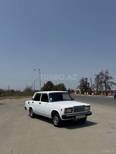 LADA (VAZ) 2107 2009, 80,000 km - 1.6 l - Yevlax