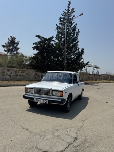 LADA (VAZ) 2107 2009, 80,000 km - 1.6 l - Yevlax