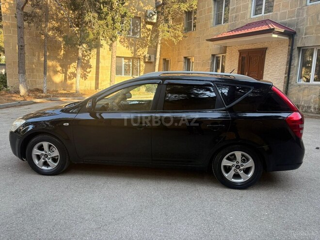 Kia  2008, 391,000 km - 1.6 l - Bakı