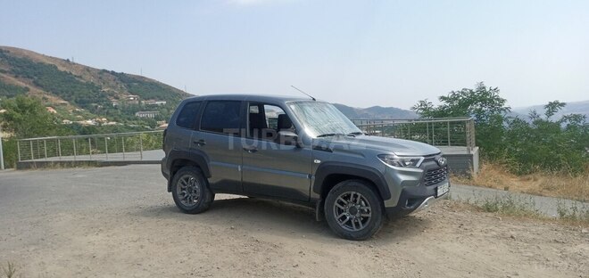 LADA (VAZ) Niva Travel 2021, 135,000 km - 1.7 l - Bakı