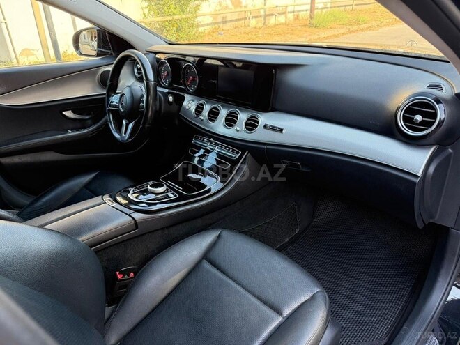Mercedes E 200 d 2018, 179,700 km - 2.0 l - Bakı