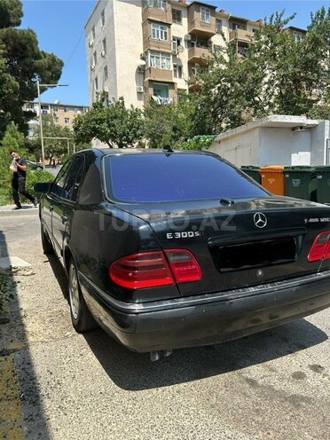 Mercedes E 220 d 1997, 440,000 km - 2.2 l - Bakı