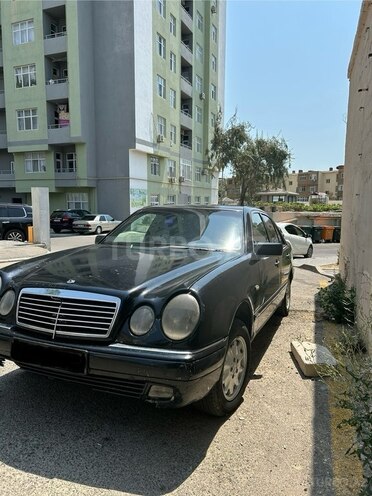 Mercedes E 220 d 1997, 440,000 km - 2.2 l - Bakı