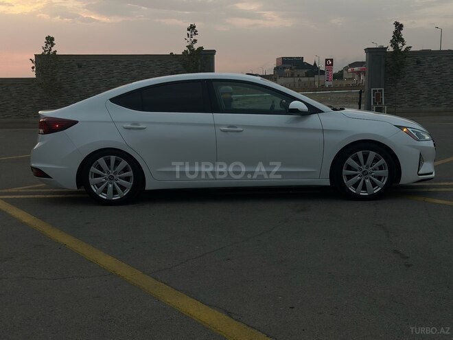 Hyundai Elantra 2019, 109,853 km - 2.0 л - Bakı