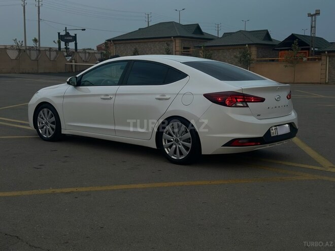 Hyundai Elantra 2019, 109,853 km - 2.0 л - Bakı