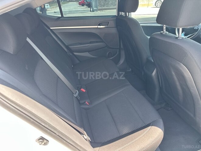 Hyundai Elantra 2019, 109,853 km - 2.0 л - Bakı
