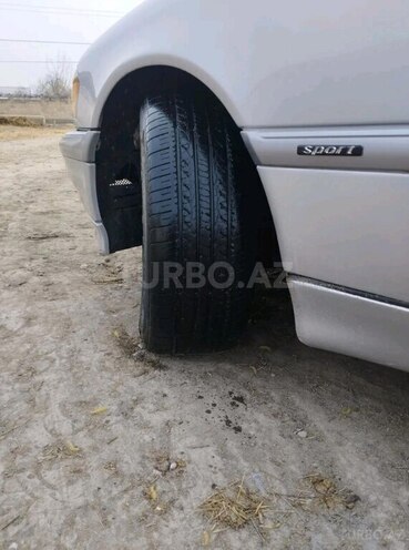Mercedes C 230 2000, 258,000 km - 2.3 л - Yevlax