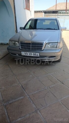 Mercedes C 200 1999, 300,000 km - 2.0 l - Salyan