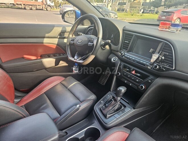 Hyundai Elantra 2017, 93,000 km - 1.6 l - Bakı