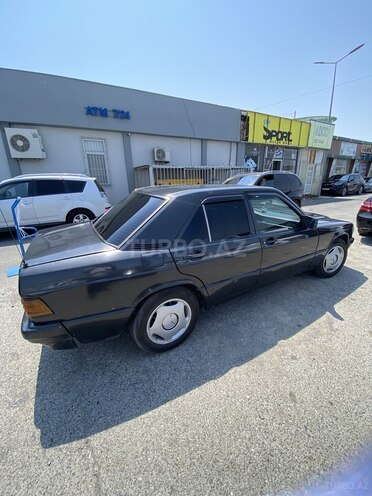 Mercedes 190 1990, 123,456 km - 2.0 l - Bakı