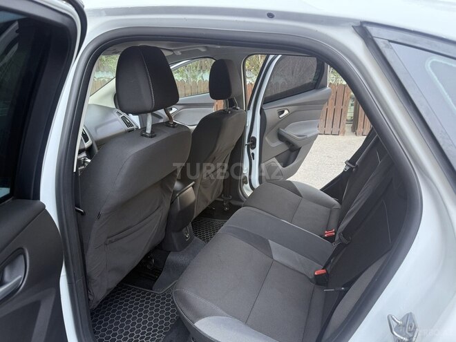 Ford Focus 2014, 193,000 km - 1.6 л - Bakı
