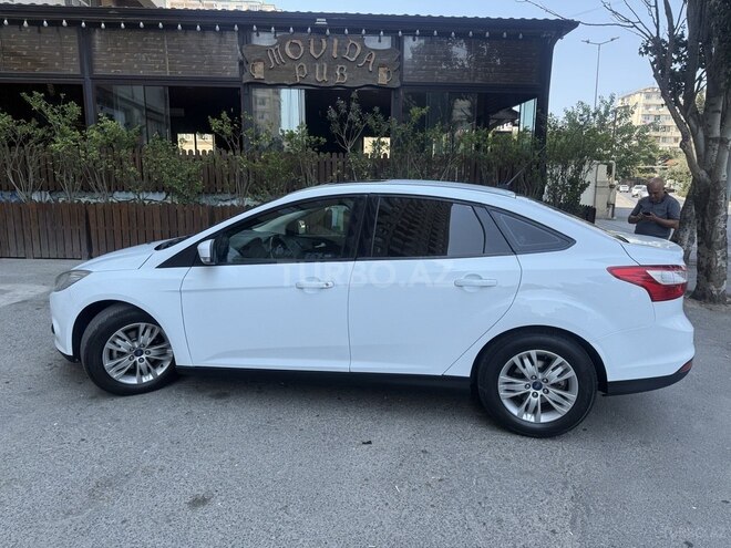 Ford Focus 2014, 193,000 km - 1.6 л - Bakı
