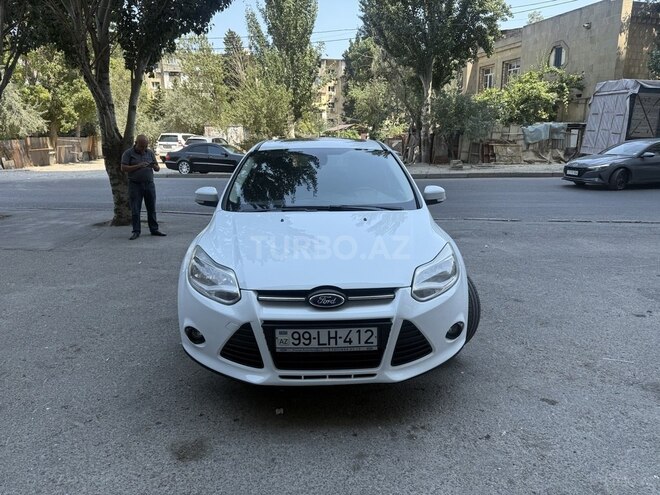Ford Focus 2014, 193,000 km - 1.6 л - Bakı