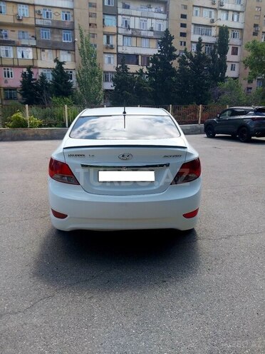 Hyundai Accent 2013, 237,000 km - 1.6 l - Bakı