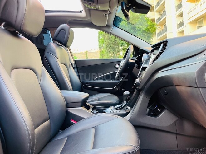 Hyundai Santa Fe 2017, 82,000 km - 2.4 l - Bakı