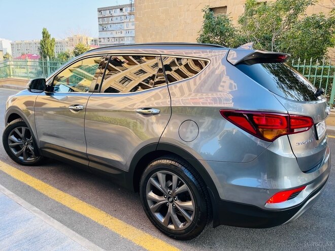 Hyundai Santa Fe 2017, 82,000 km - 2.4 l - Bakı