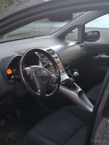 Toyota Auris 2007, 237,034 km - 1.4 l - Bakı