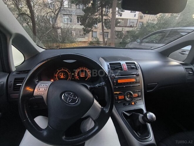Toyota Auris 2007, 237,034 km - 1.4 l - Bakı