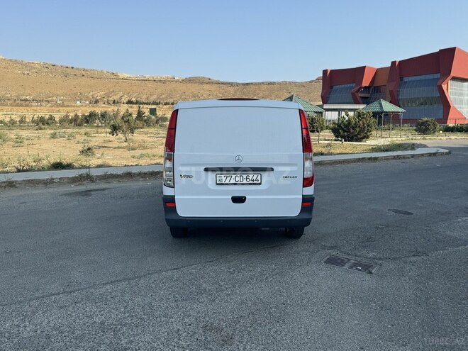 Mercedes Vito 113 2011, 240,000 km - 2.2 л - Bakı