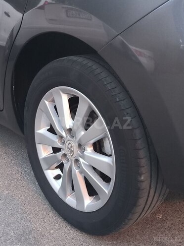 Toyota Auris 2007, 237,034 km - 1.4 l - Bakı