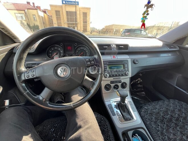 Volkswagen Passat 2005, 210,000 km - 2.0 л - Bakı