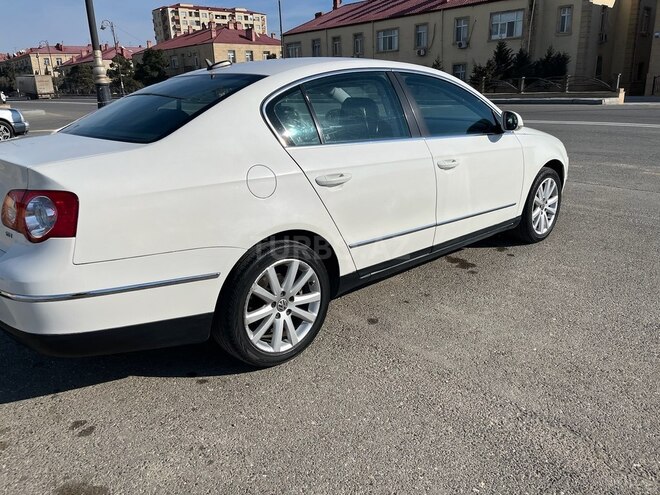 Volkswagen Passat 2005, 210,000 km - 2.0 л - Bakı