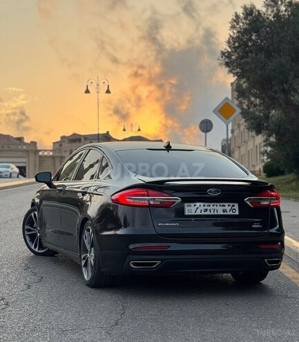 Ford Fusion (North America) 2019, 124,000 km - 2.0 l - Sumqayıt